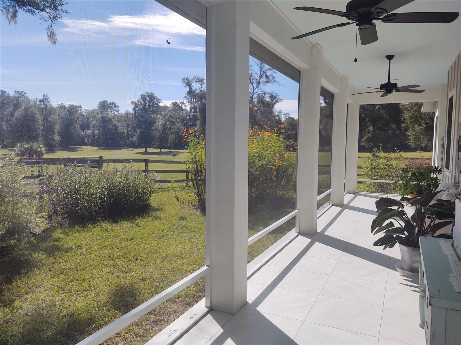 EQUESTRIAN OAKS - Residential Lease