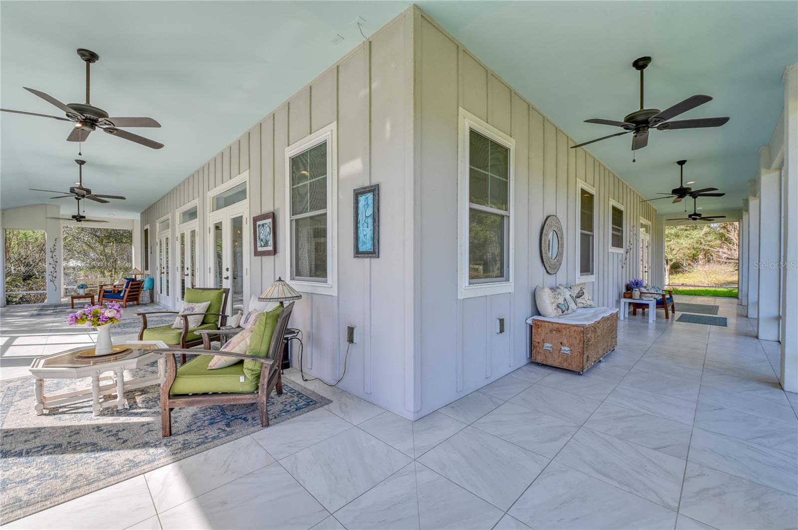 EQUESTRIAN OAKS - Residential Lease