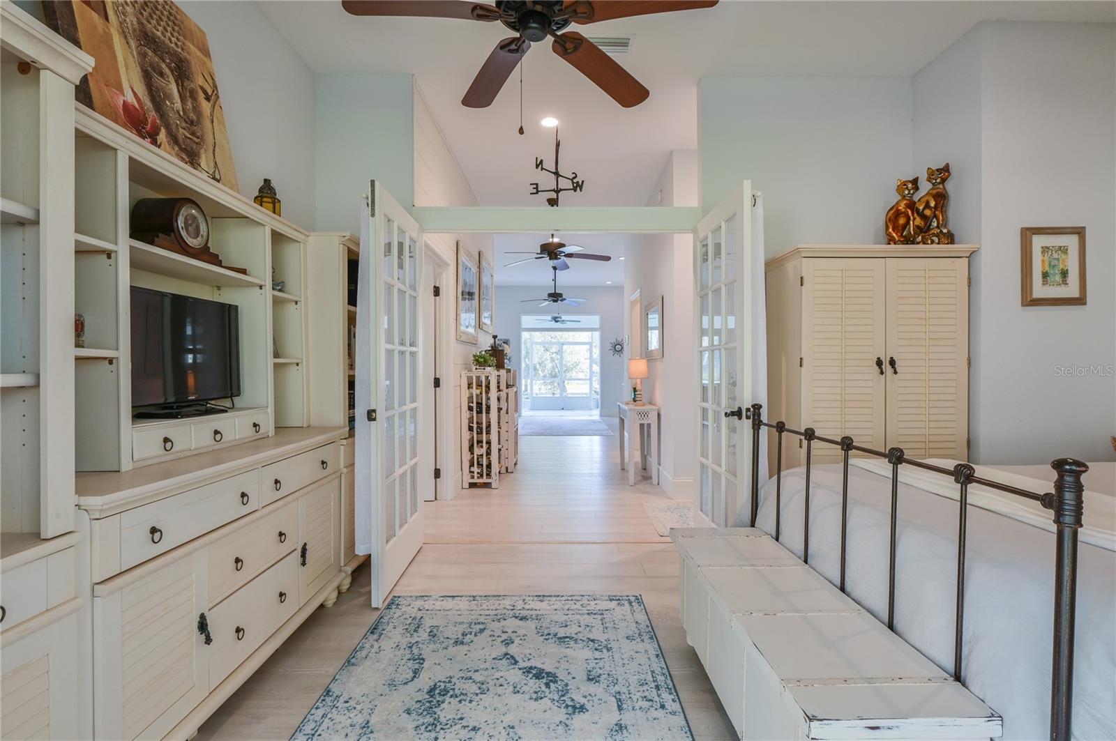 EQUESTRIAN OAKS - Residential Lease