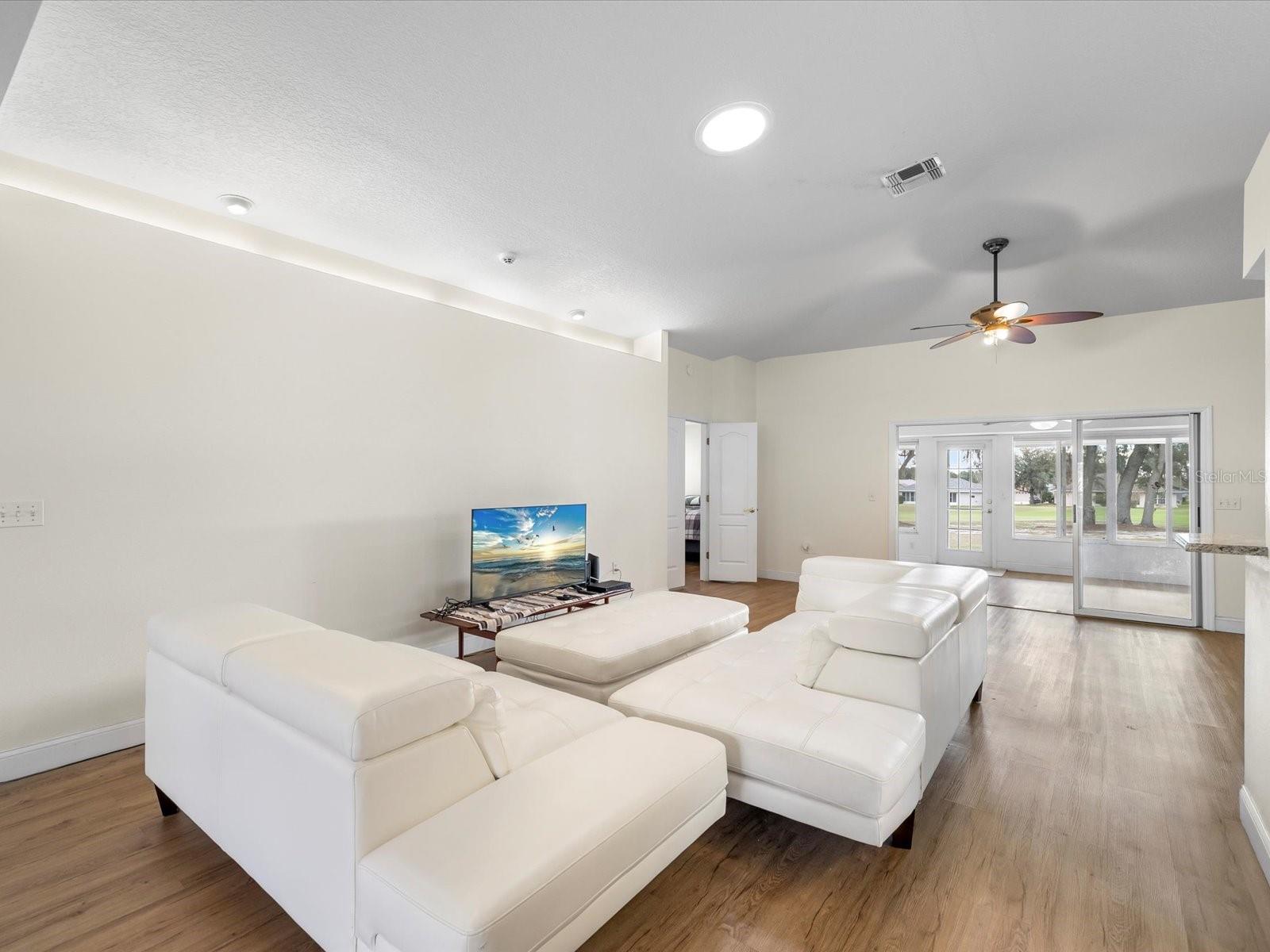 TAMPA BAY GOLF TENNIS CLUB - Residential