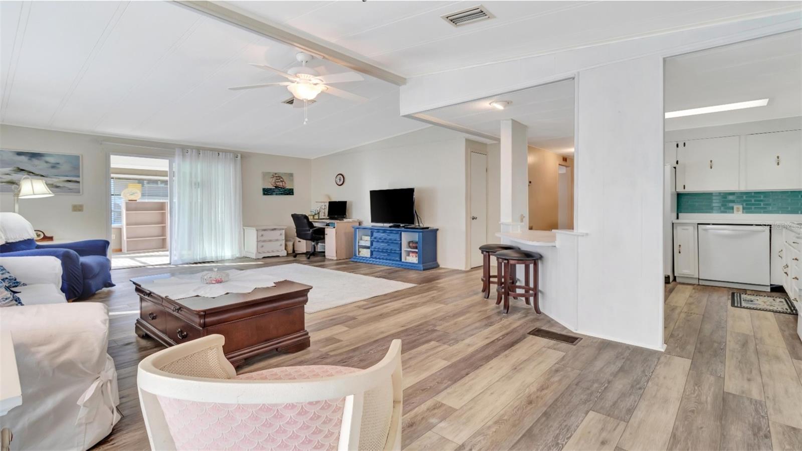 BANBURY VILLAGE CONDO - Residential