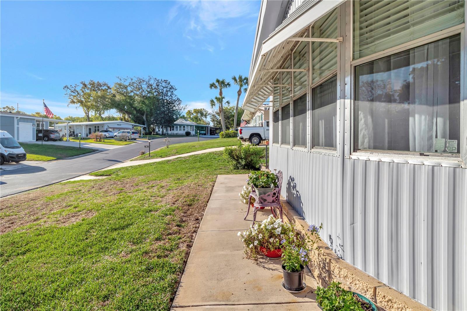 BANBURY VILLAGE CONDO - Residential