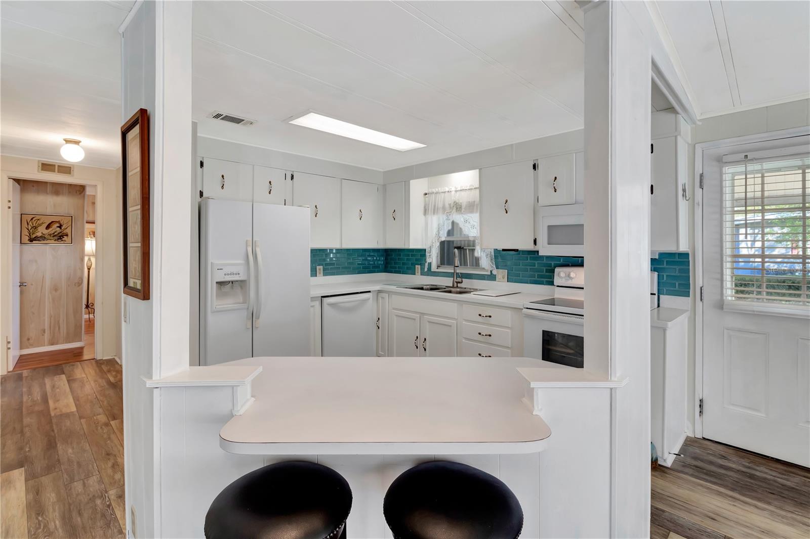 BANBURY VILLAGE CONDO - Residential