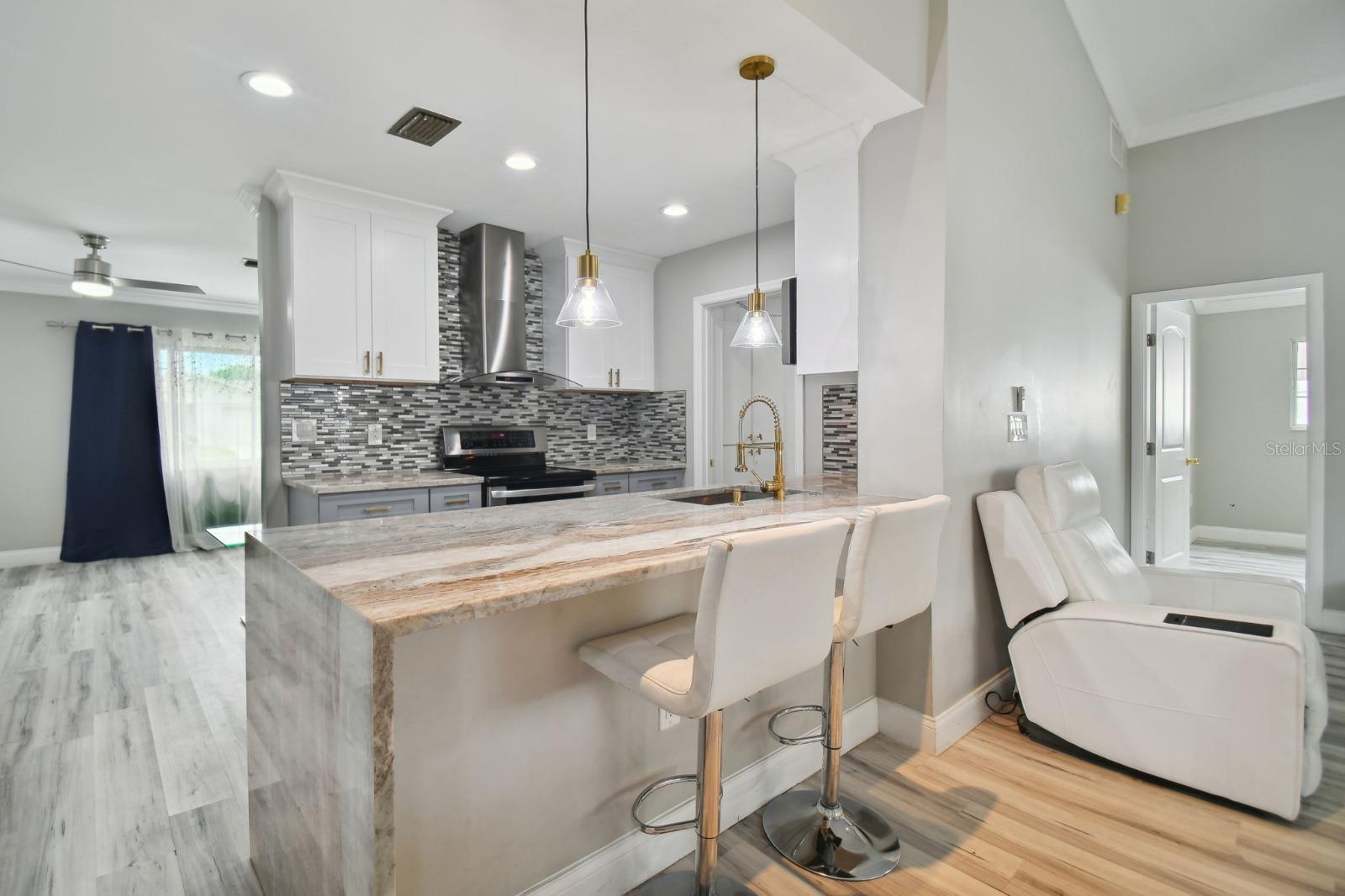 RALSTON BEACH MANOR UNIT 3 - Residential