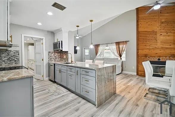 RALSTON BEACH MANOR UNIT 3 - Residential