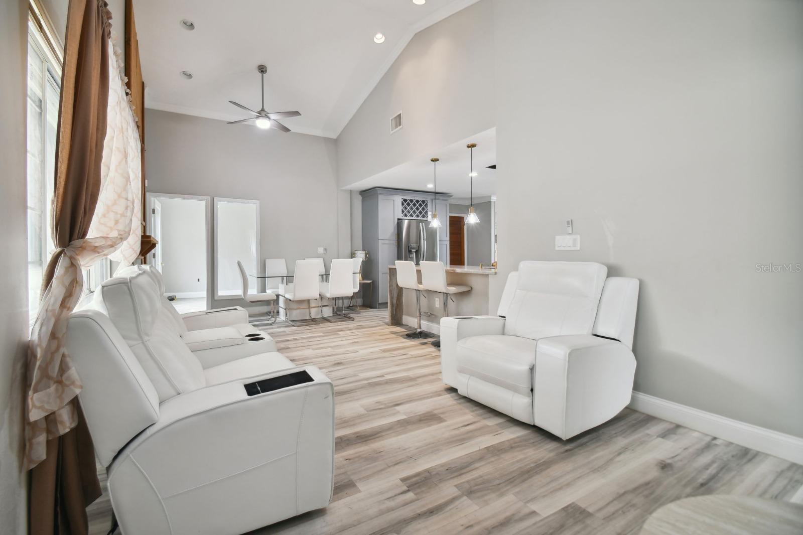 RALSTON BEACH MANOR UNIT 3 - Residential