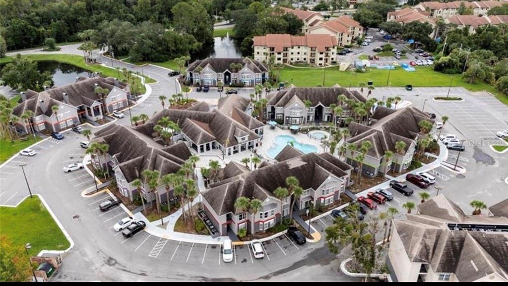 Photo of 3100 Parkway Boulevard #327, Kissimmee, FL 34747 (MLS # S5142402)