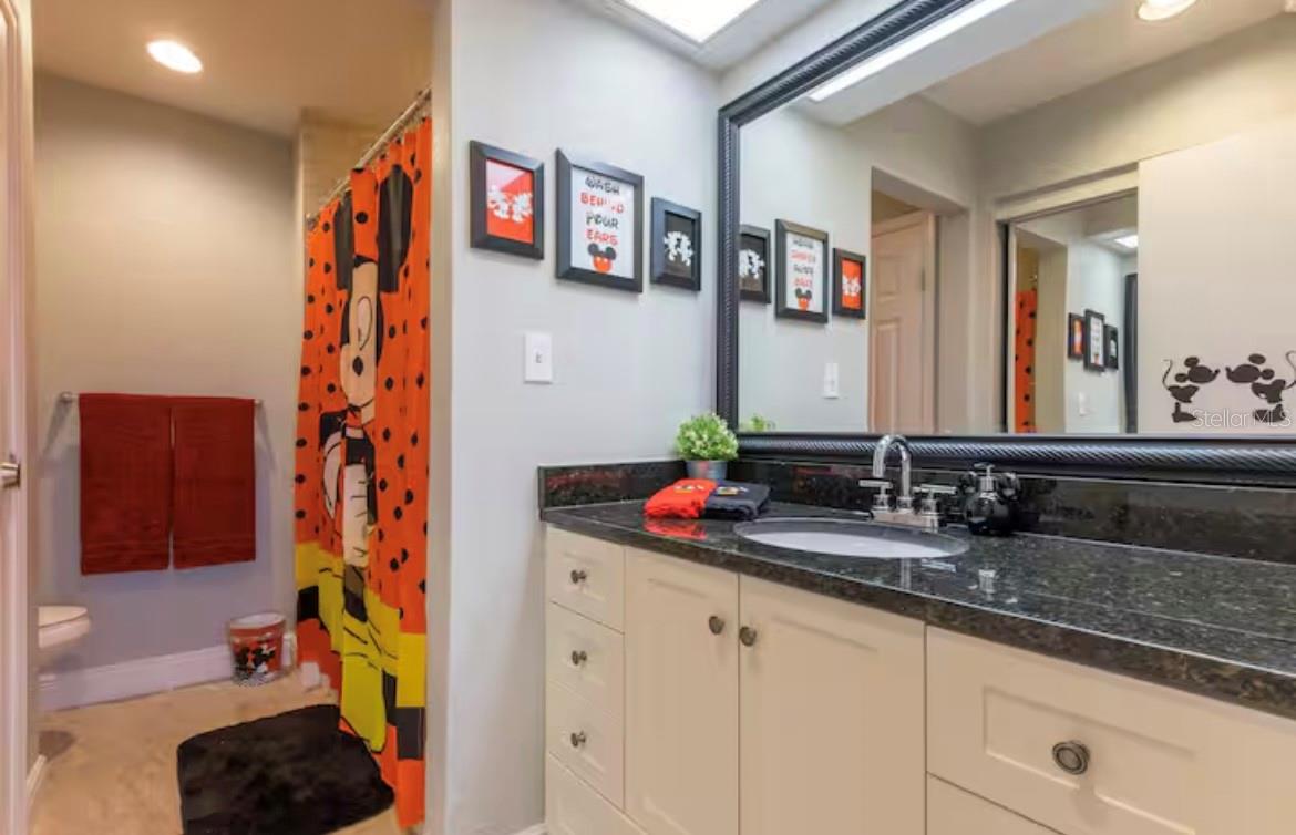 PARKWAY PALMS RESORT MAINGATE CONDO - Residential