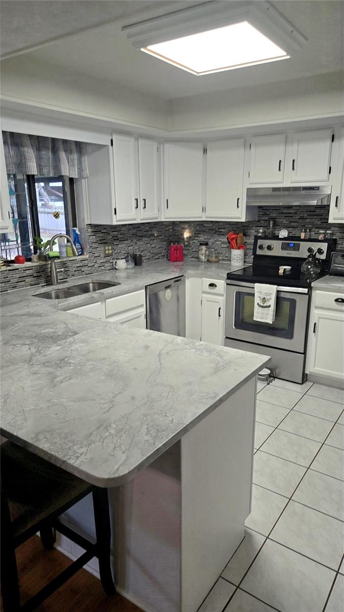 DELTONA LAKES UNIT 03 - Residential