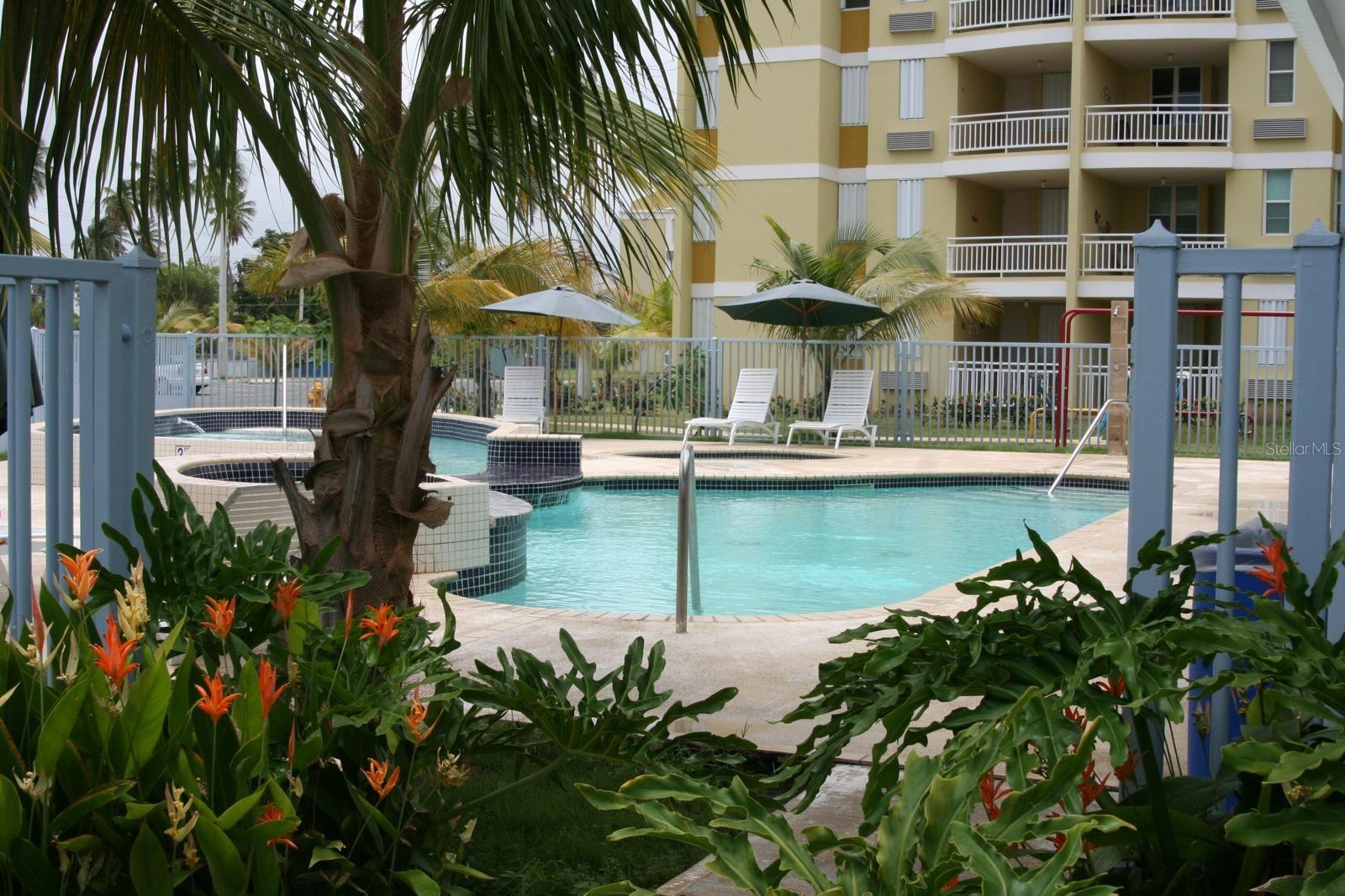 J300 VILLAS DEL MAR BEACH RESORT BURGS