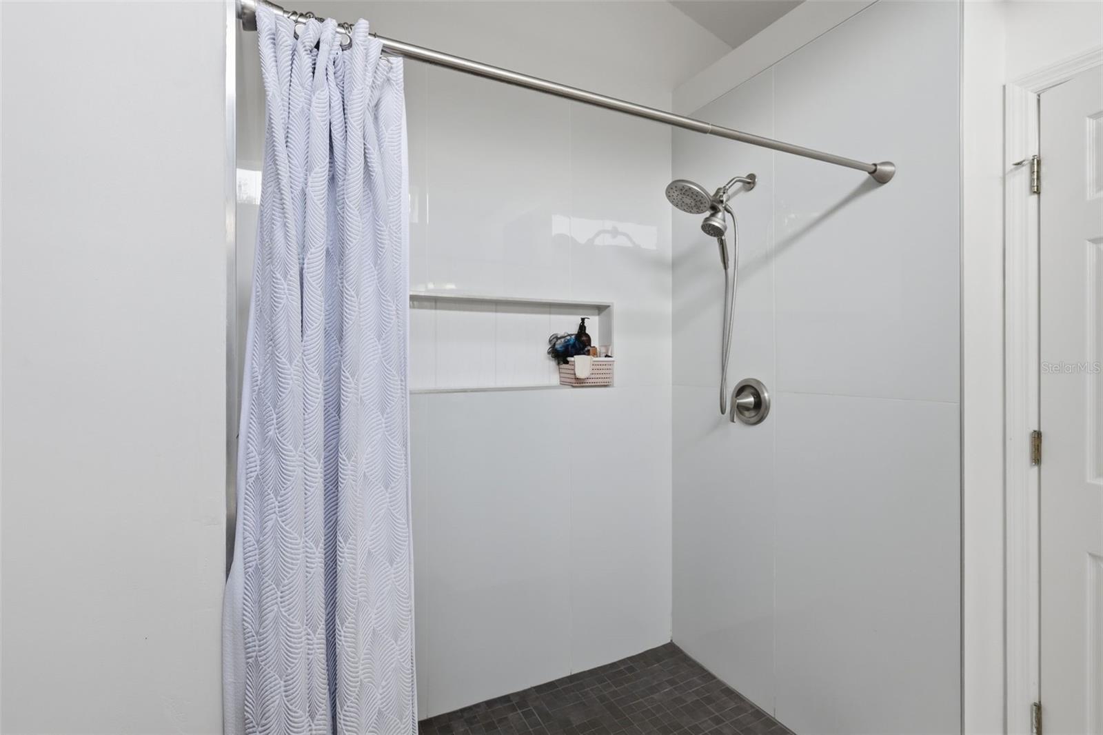 SHERWOOD OAKS PUD - Residential