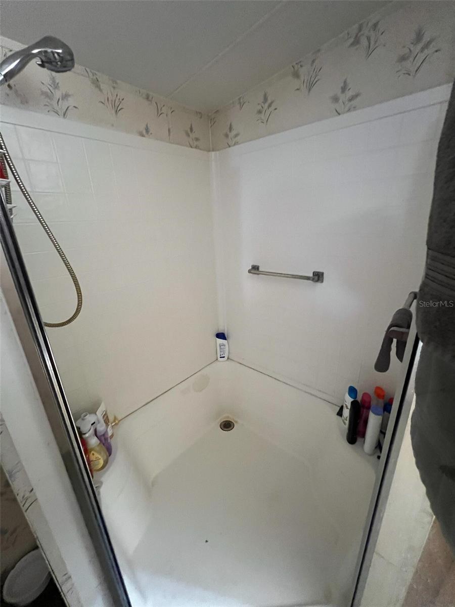 CHIPPAWA VILLAGE UNREC SUB - Residential