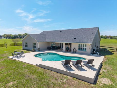 Tiny photo for 12975 SE Us-301, Belleview, FL 34420 (MLS # OM721123)