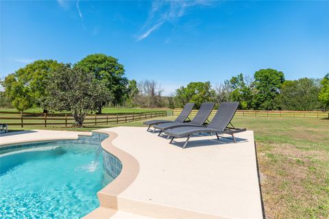 Tiny photo for 12975 SE Us-301, Belleview, FL 34420 (MLS # OM721123)