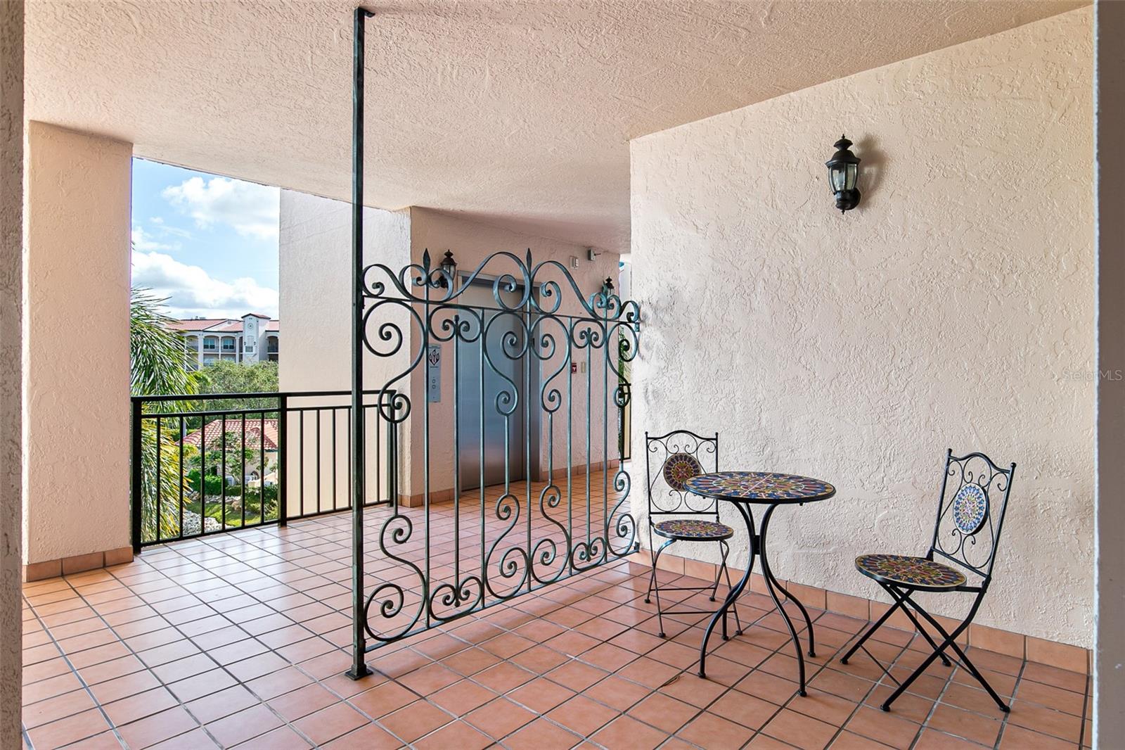 EAGLES POINT AT THE LANDINGS 1 - Residential