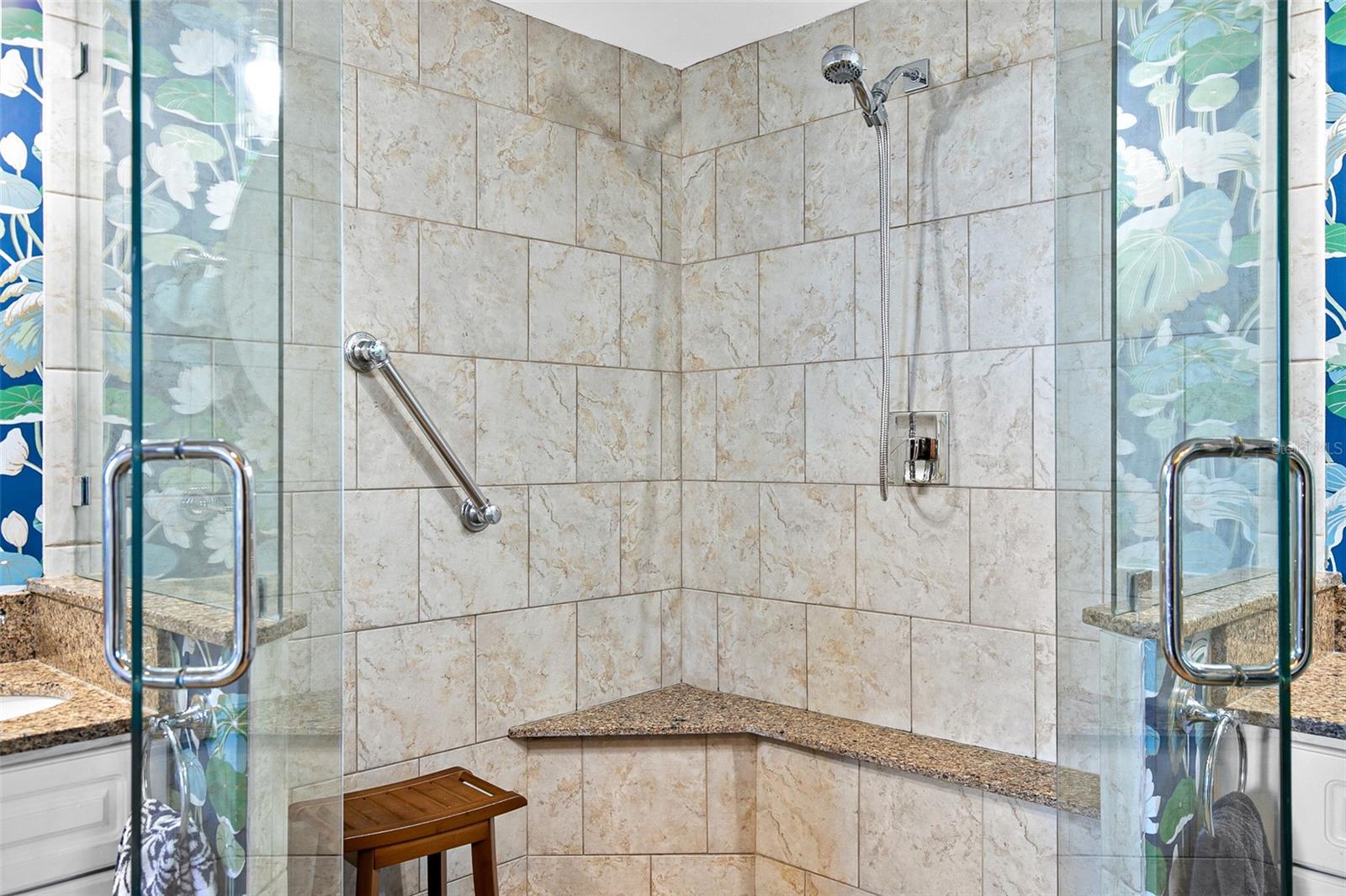 EAGLES POINT AT THE LANDINGS 1 - Residential