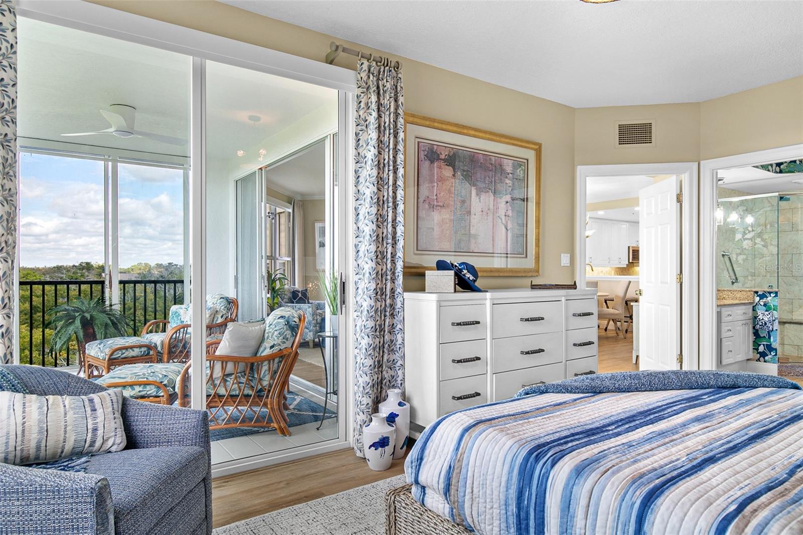 EAGLES POINT AT THE LANDINGS 1 - Residential