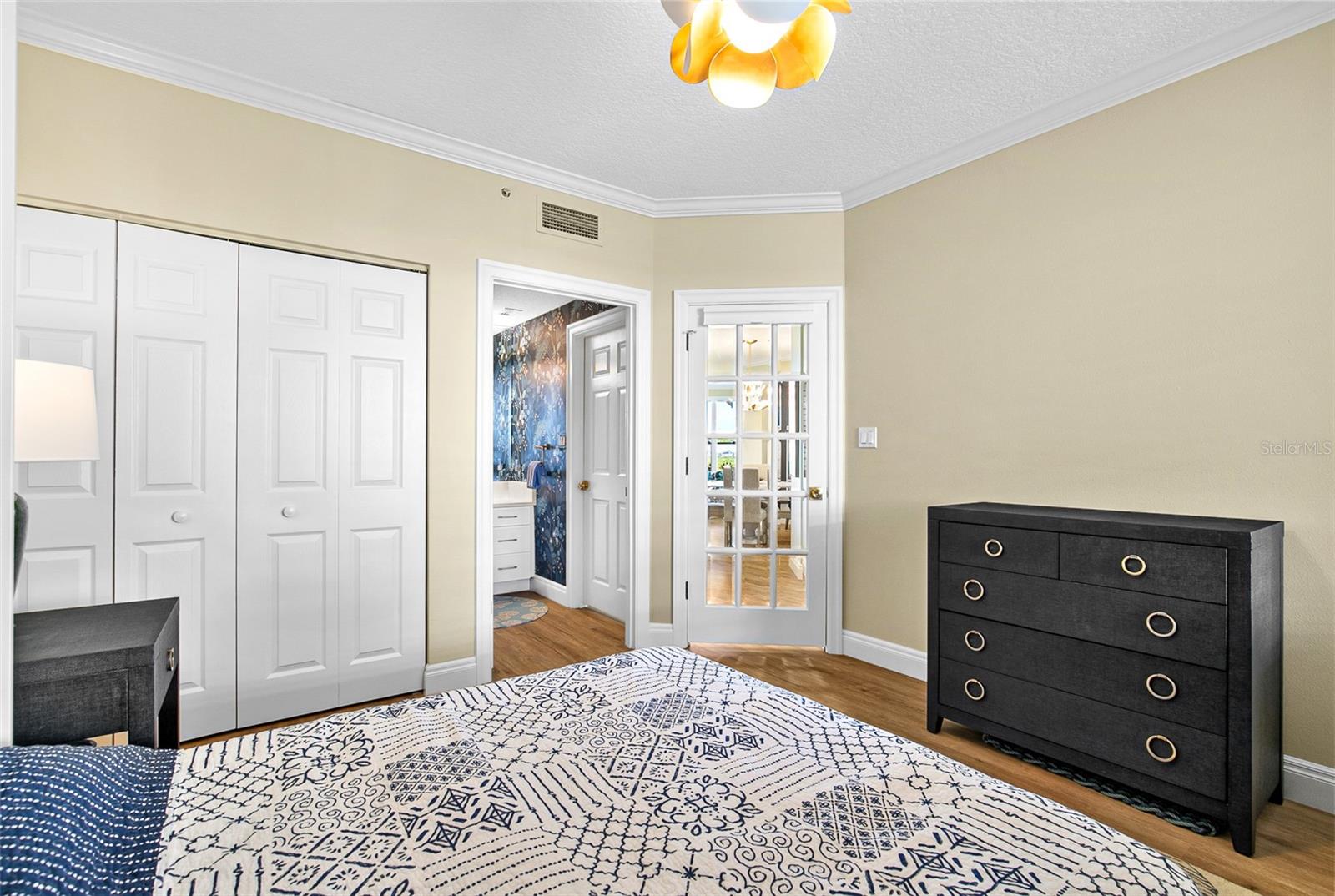 EAGLES POINT AT THE LANDINGS 1 - Residential