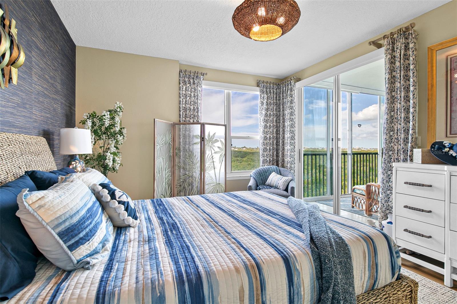 EAGLES POINT AT THE LANDINGS 1 - Residential