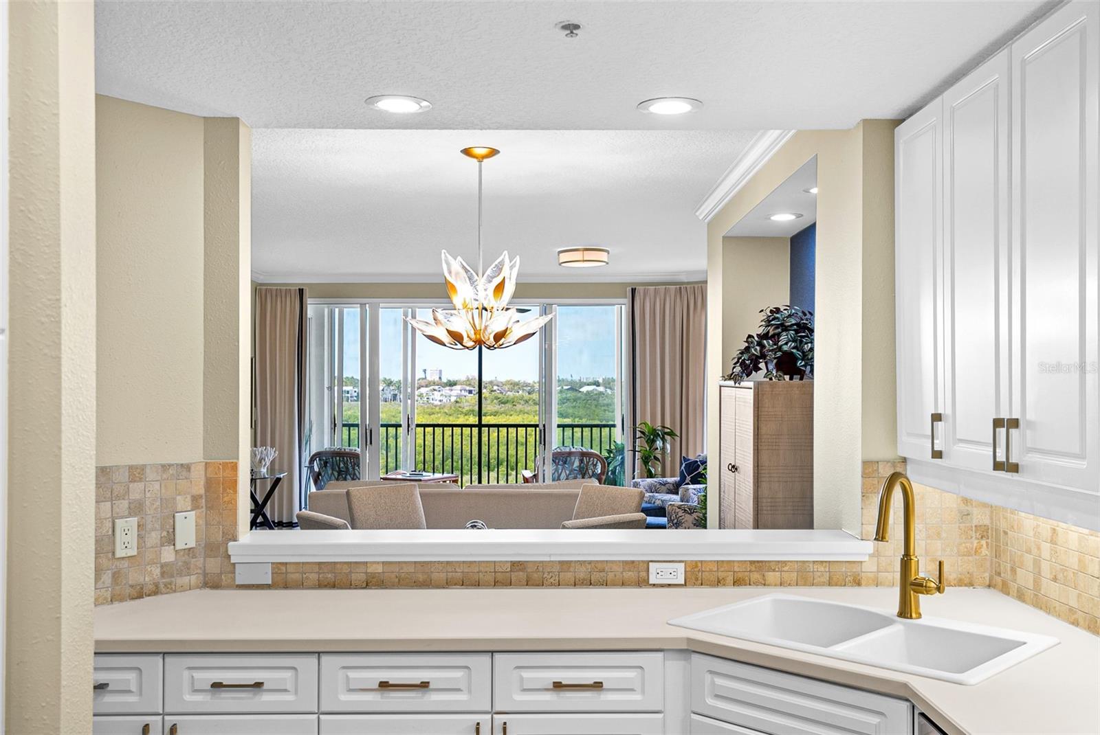 EAGLES POINT AT THE LANDINGS 1 - Residential