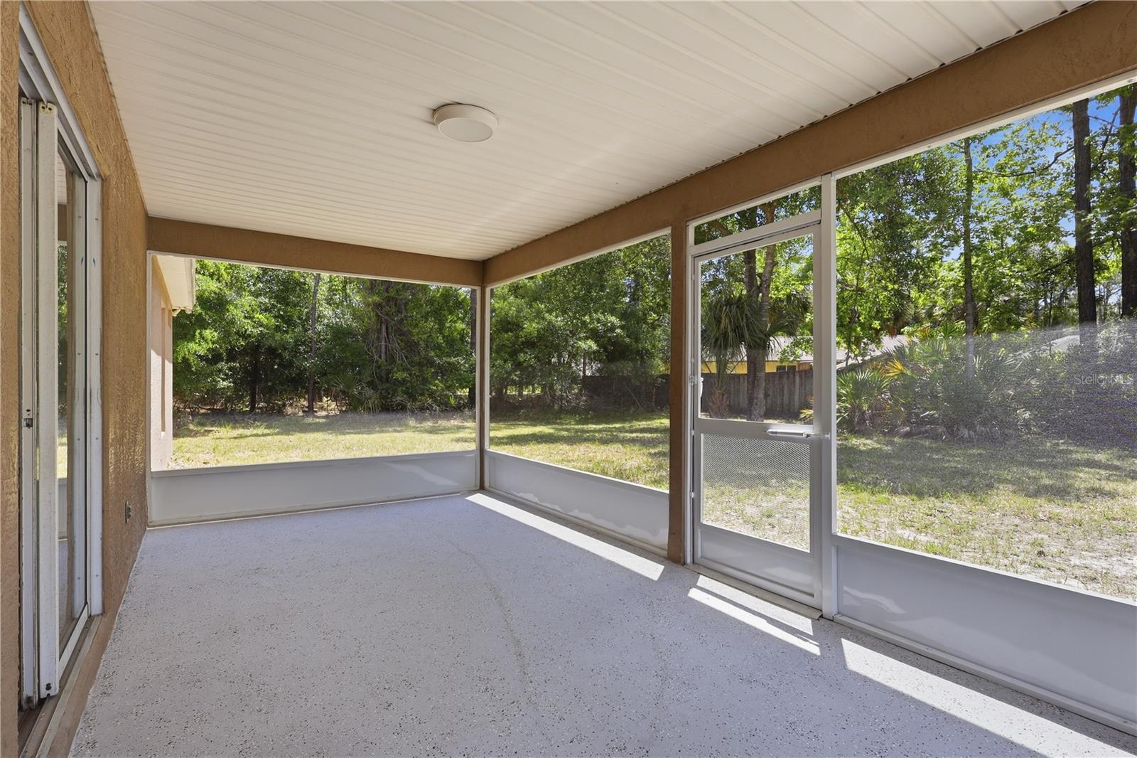 PINE GROVE - Residential