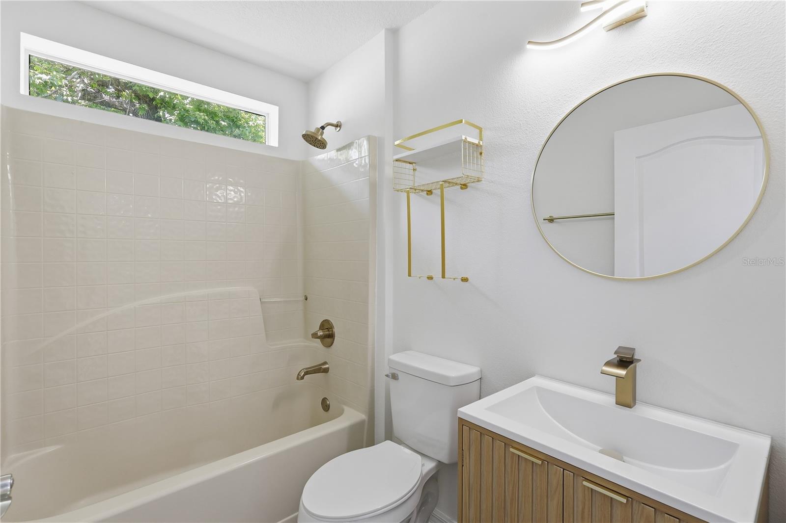 PINE GROVE - Residential