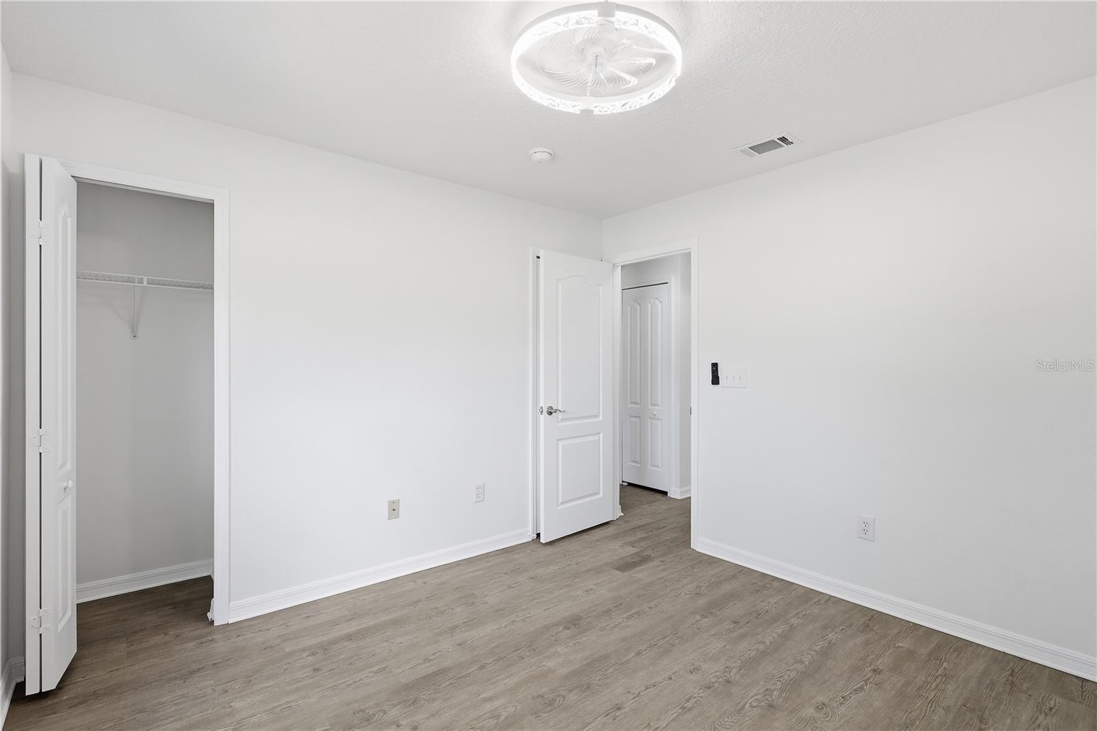 PINE GROVE - Residential