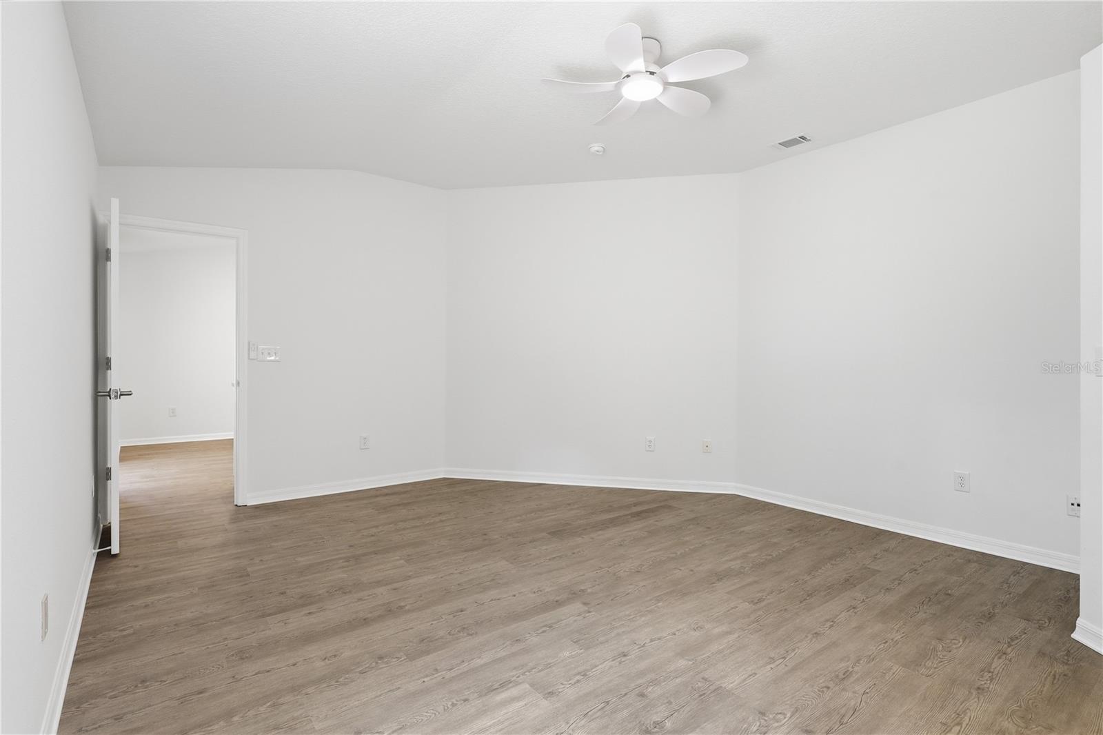 PINE GROVE - Residential