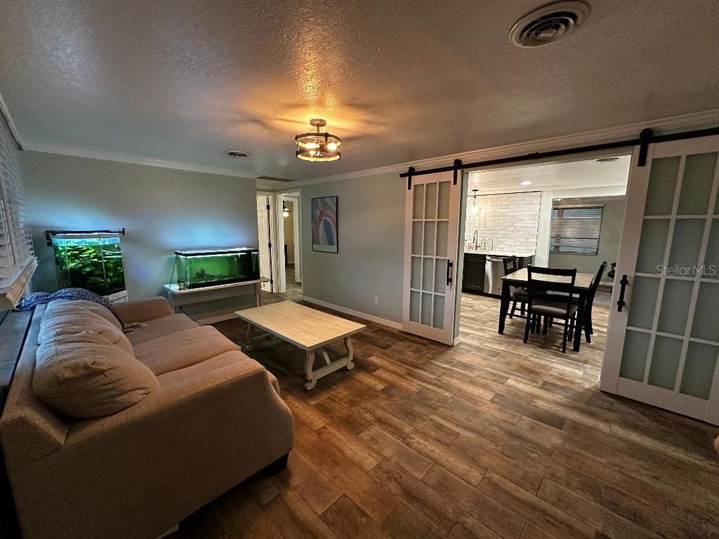 Photo of 611 Missouri Road, Venice, FL 34293 (MLS # A4656765)