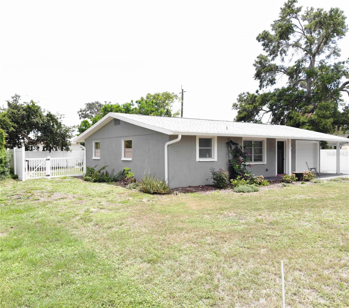 Discover the charm of 611 Missouri Rd in South Venice, FL—a delightful 2-bedroom, 2-bathroom home perfect for first-time buyers, downsizers, or investors. This move-in-ready property features a versatile floor plan with easy-care tile, a cozy galley kitchen with updated appliances, and a spacious shaded backyard ideal for relaxing or entertaining. Built in 1973, this well-maintained block and stucco home includes a one-car garage, central air, and no HOA fees, offering the ultimate in convenience and affordability. Nestled on a quiet street, this home is close to shopping, dining, and world-class beaches, making it a perfect retreat to embrace the Florida lifestyle.
This South Venice gem offers exceptional updates and unbeatable access to outdoor amenities. Recent upgrades include a brand-new roof (2025), air conditioning system (2023), water softener (2022), and well pump (2025). For outdoor enthusiasts, the home is ideally located less than a mile from Lemon Bay Preserve Park, offering serene nature trails. Additionally, residents can enjoy access to a private boat ramp and kayak launch for a nominal fee, providing endless opportunities to explore the beautiful waterways of the area.