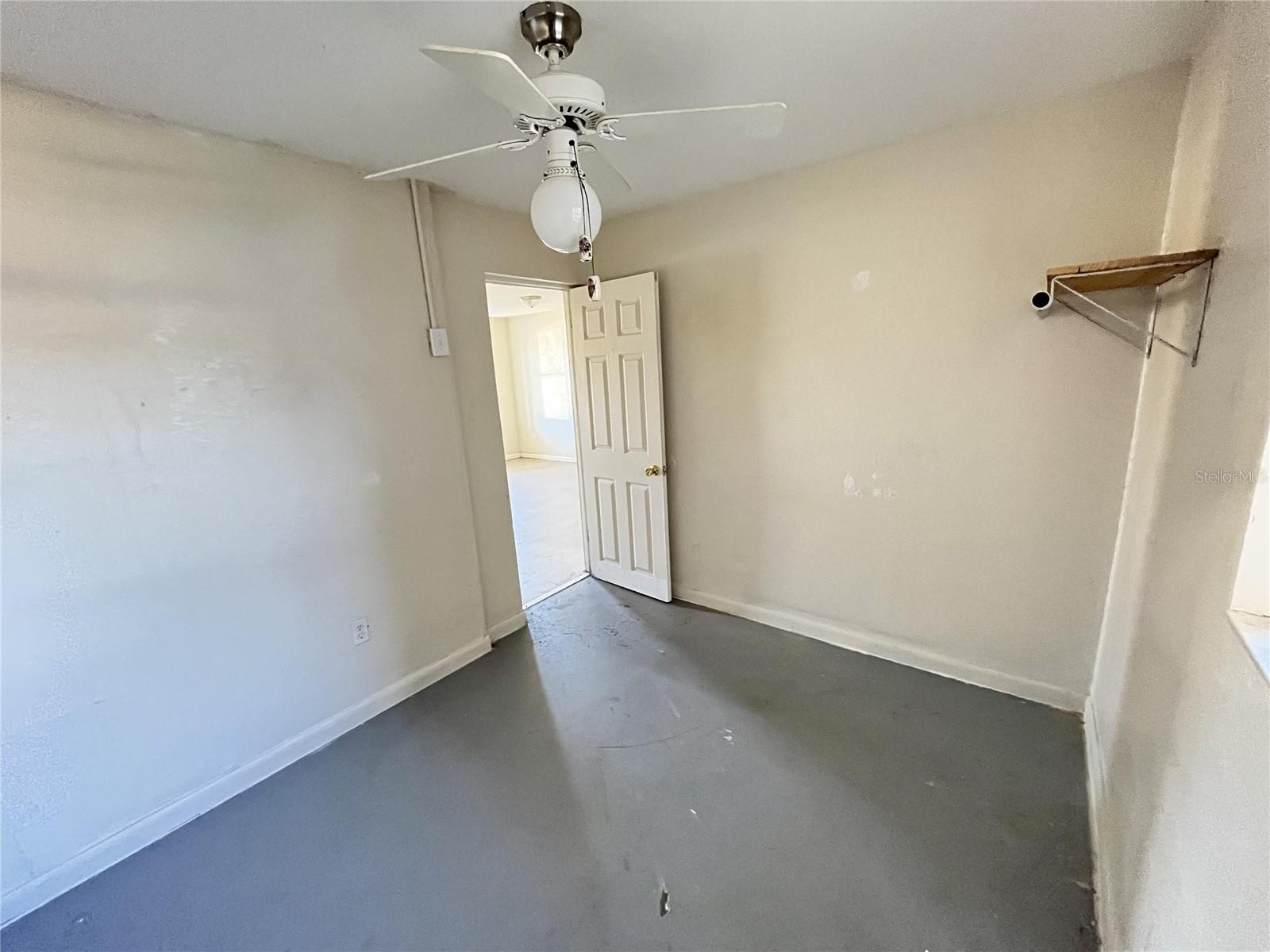 LAKE WALES LAND CO SUB - Residential Lease