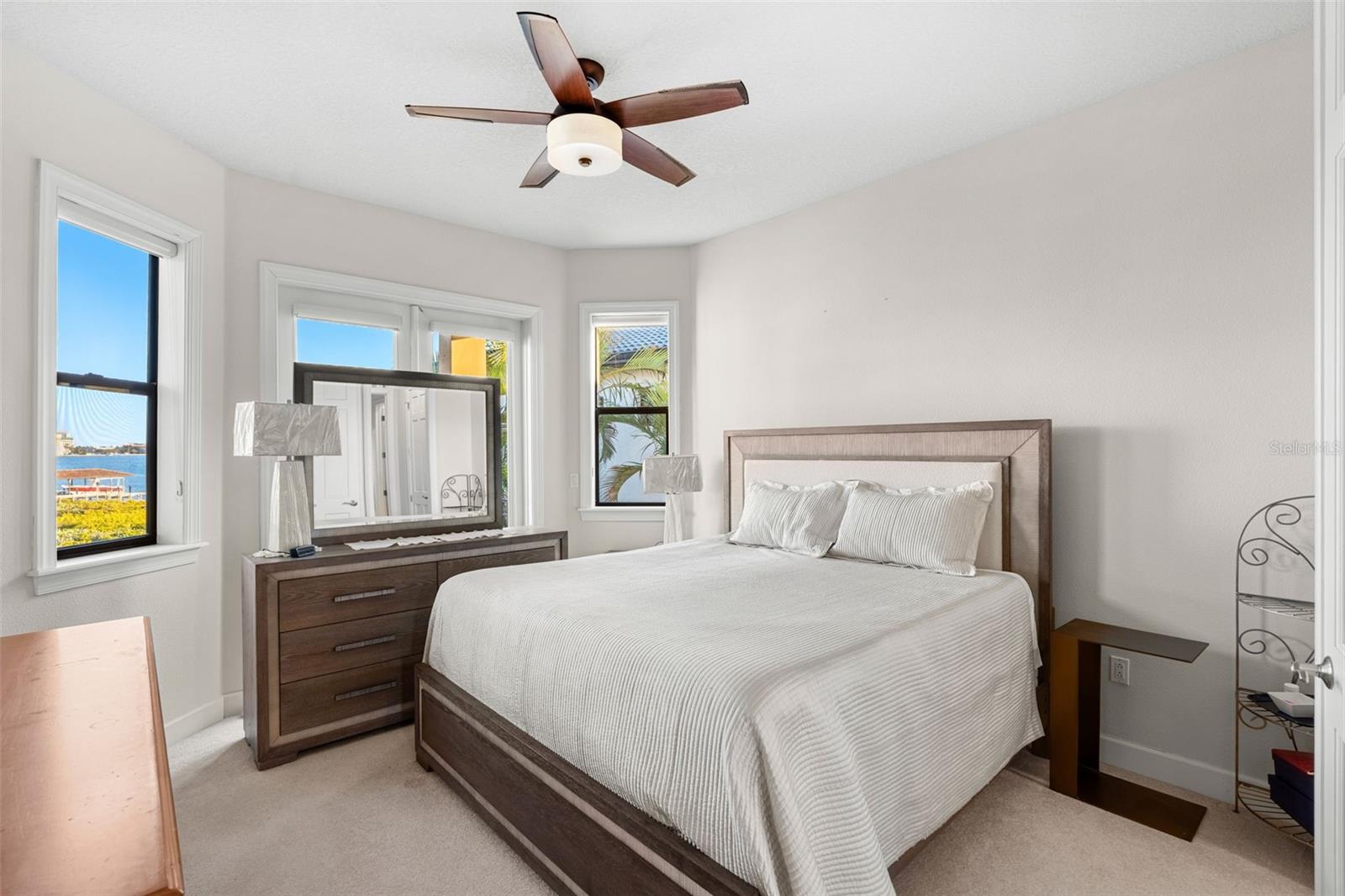 THE RESERVE OF OLD TAMPA BAY - Residential