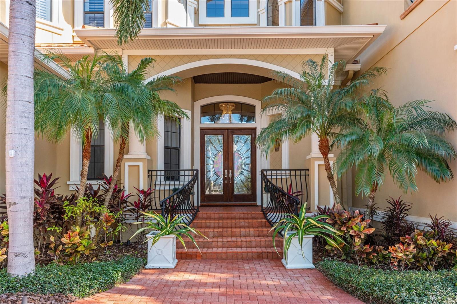 THE RESERVE OF OLD TAMPA BAY - Residential