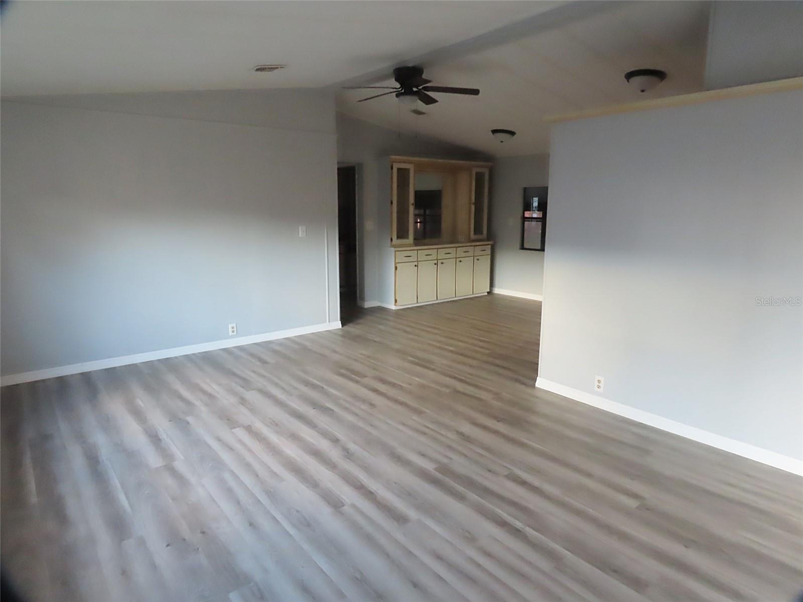 1077 QUAIL DRIVE