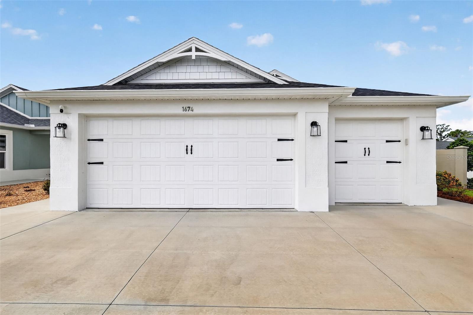 VILLAGE OF MOULTRIE CREEK - Residential