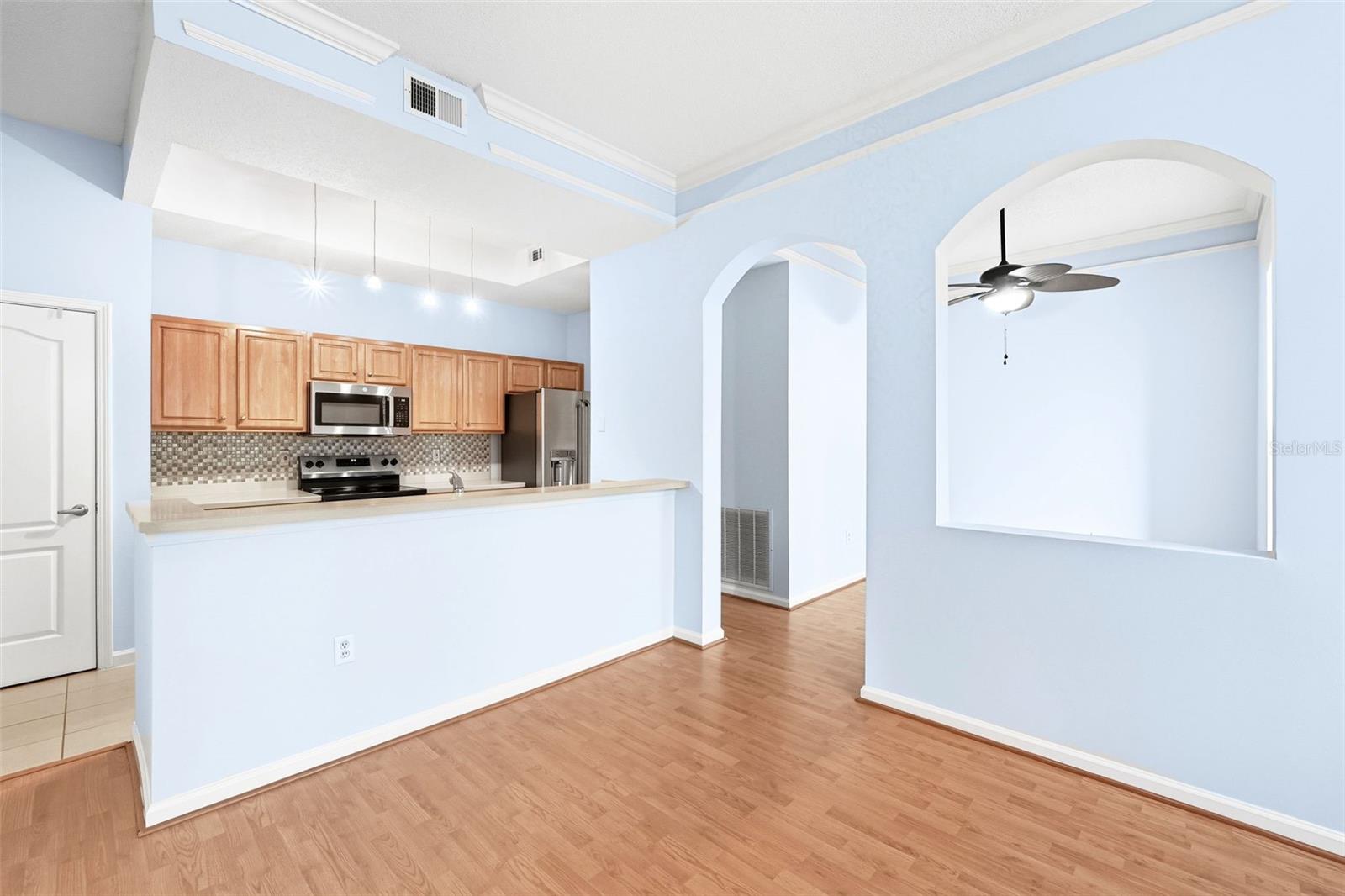 VILLANOVA AT HUNTERS CREEK CONDO - Residential