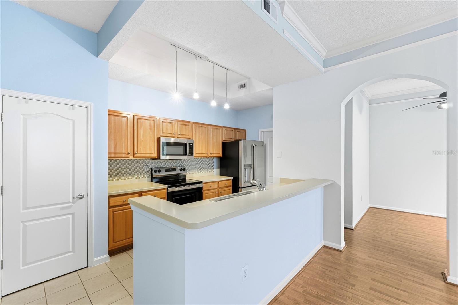 VILLANOVA AT HUNTERS CREEK CONDO - Residential