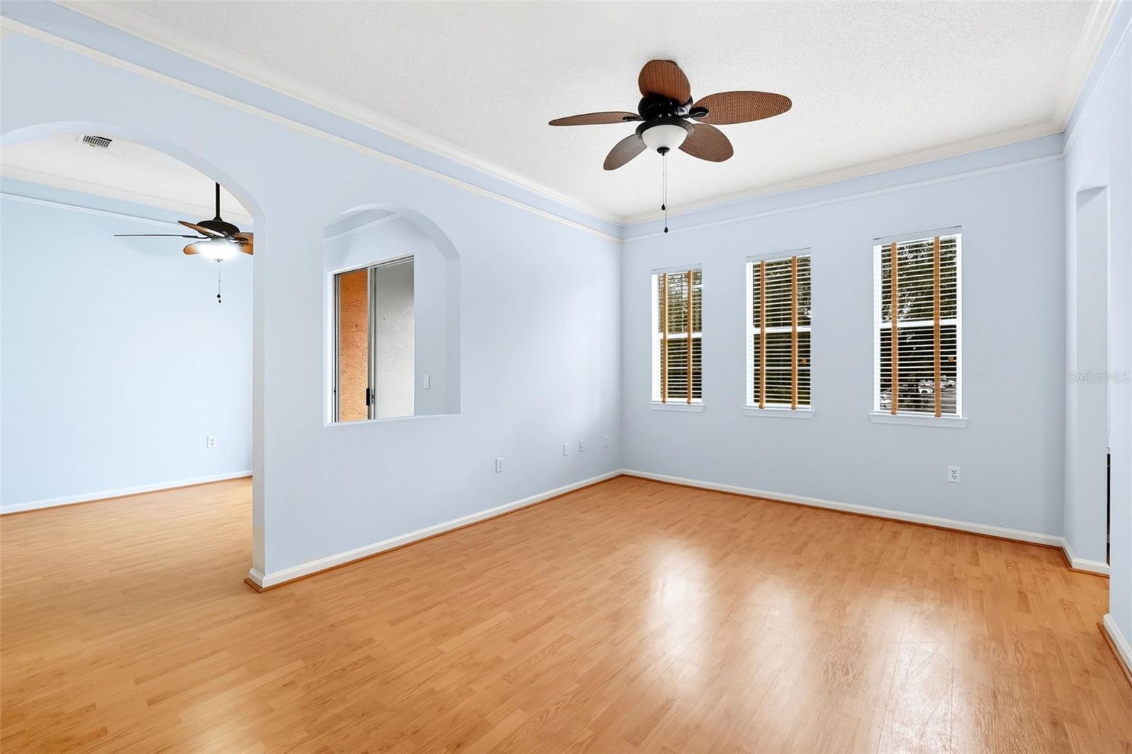 VILLANOVA AT HUNTERS CREEK CONDO - Residential