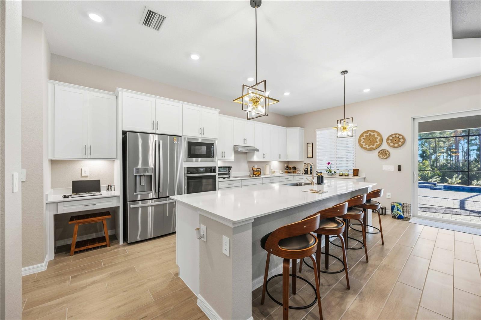 WELLEN PARK GOLF & COUNTRY CLUB - Residential