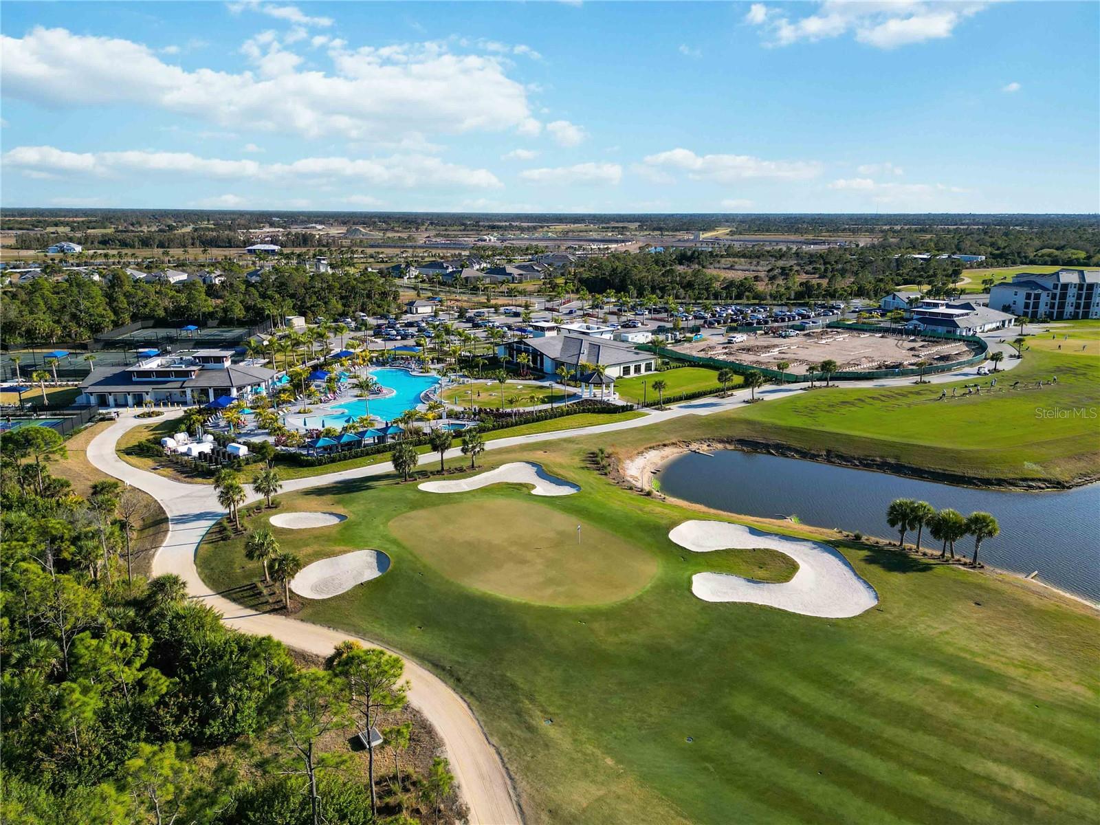 WELLEN PARK GOLF & COUNTRY CLUB - Residential