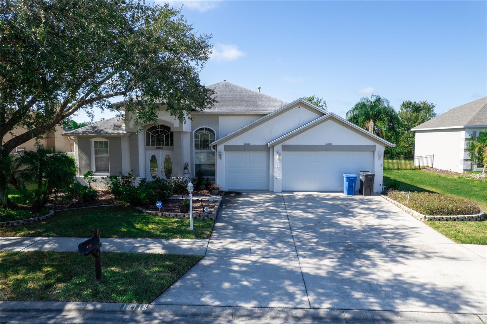 CROSS CREEK PH 01 - Residential Lease