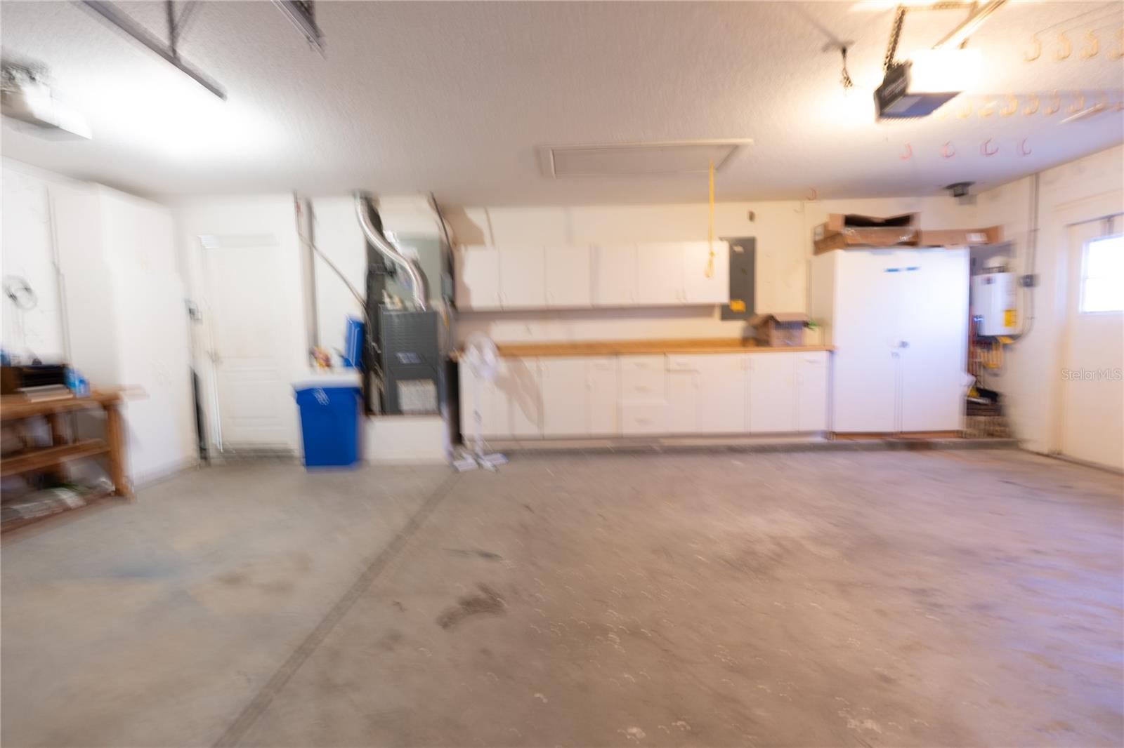 CROSS CREEK PH 01 - Residential Lease