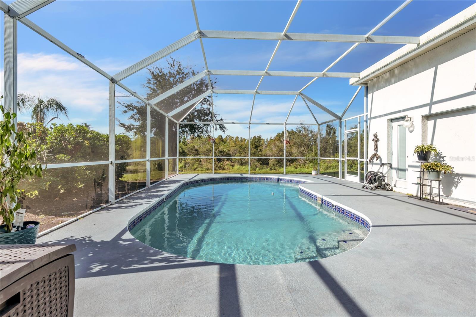 CROSS CREEK PH 01 - Residential Lease