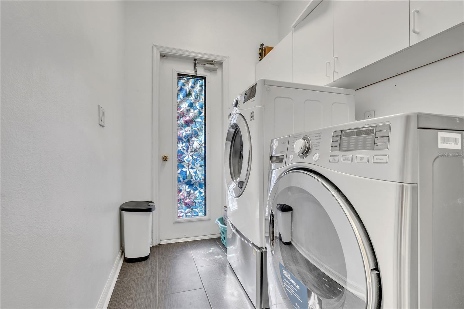 CROSS CREEK PH 01 - Residential Lease