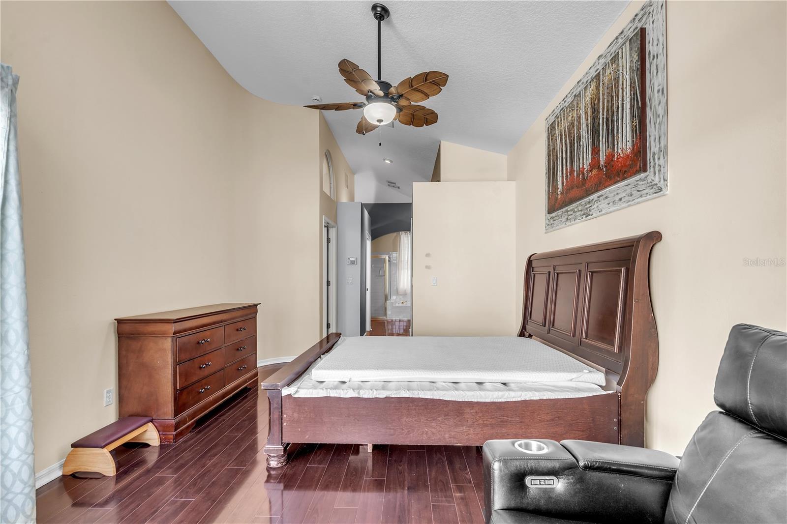 CROSS CREEK PH 01 - Residential Lease