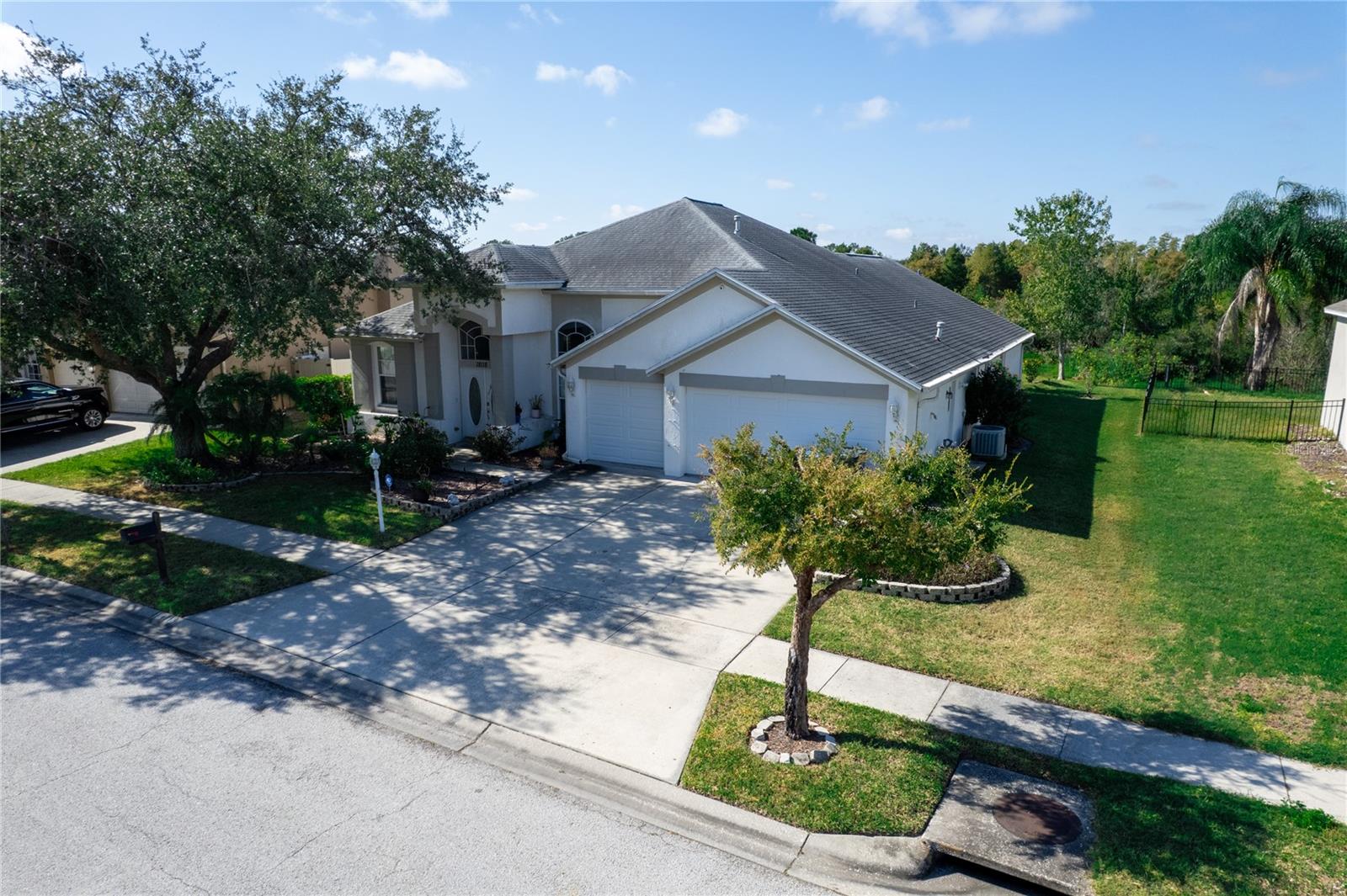 CROSS CREEK PH 01 - Residential Lease