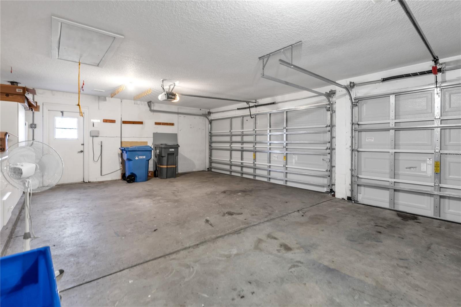 CROSS CREEK PH 01 - Residential Lease