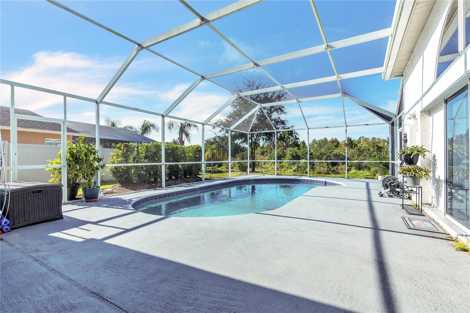 CROSS CREEK PH 01 - Residential Lease