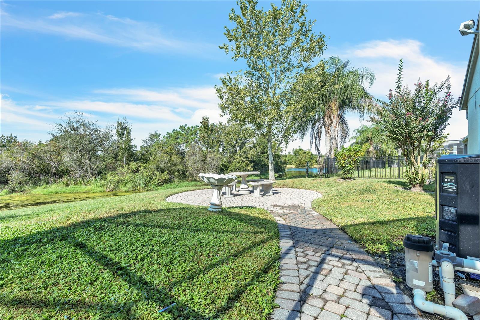 CROSS CREEK PH 01 - Residential Lease