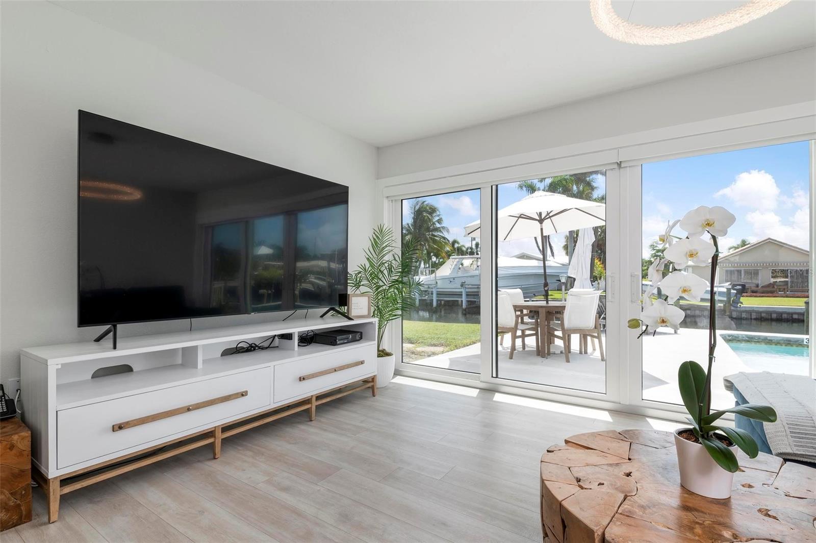 KEY ROYALE 11TH ADD - Residential
